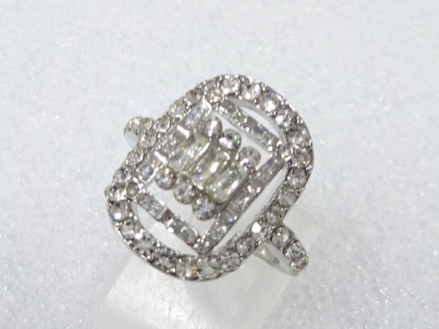 Japanese Kimono / Antique Accessories Metal